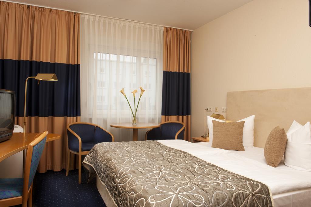 מלון Tryp By Wyndham Bremen Airport חדר תמונה